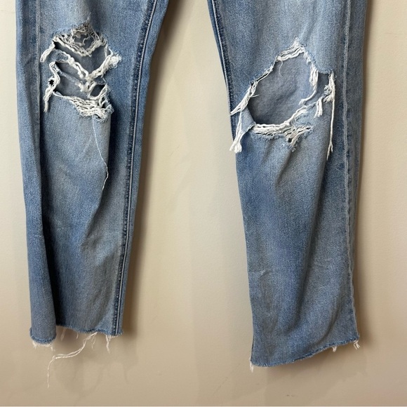 American Eagle Low Rise Baggy Jeans - Picture 4 of 8